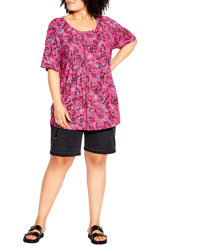 Plus size model wearing  by Evans | Dia&Co | dia_product_style_image_id:200209